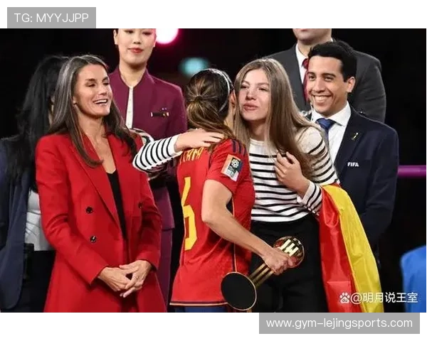 足球明星的子女主播身份揭秘 他们如何在镜头前展现自我